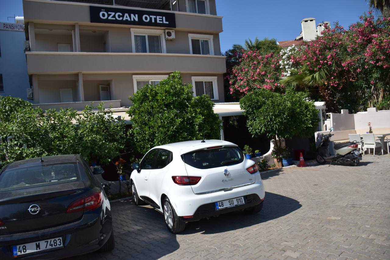 Ozcan Pansiyon マルマリス エクステリア 写真