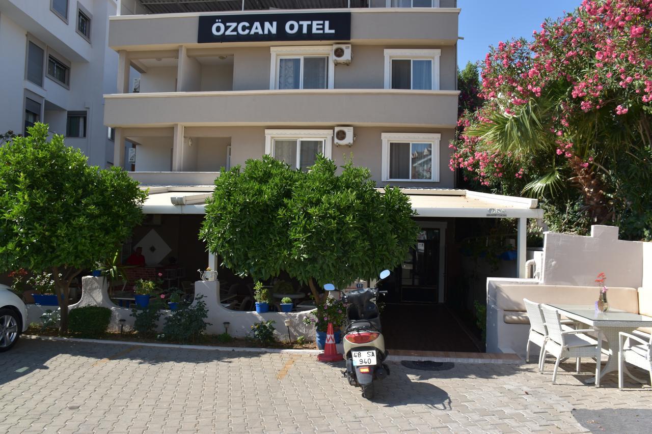 Ozcan Pansiyon マルマリス エクステリア 写真